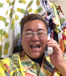 アロハシャツの事なら何でも私にお任せ下さい! アロハシャツの専門店WAKU・WAKU店長顔写真